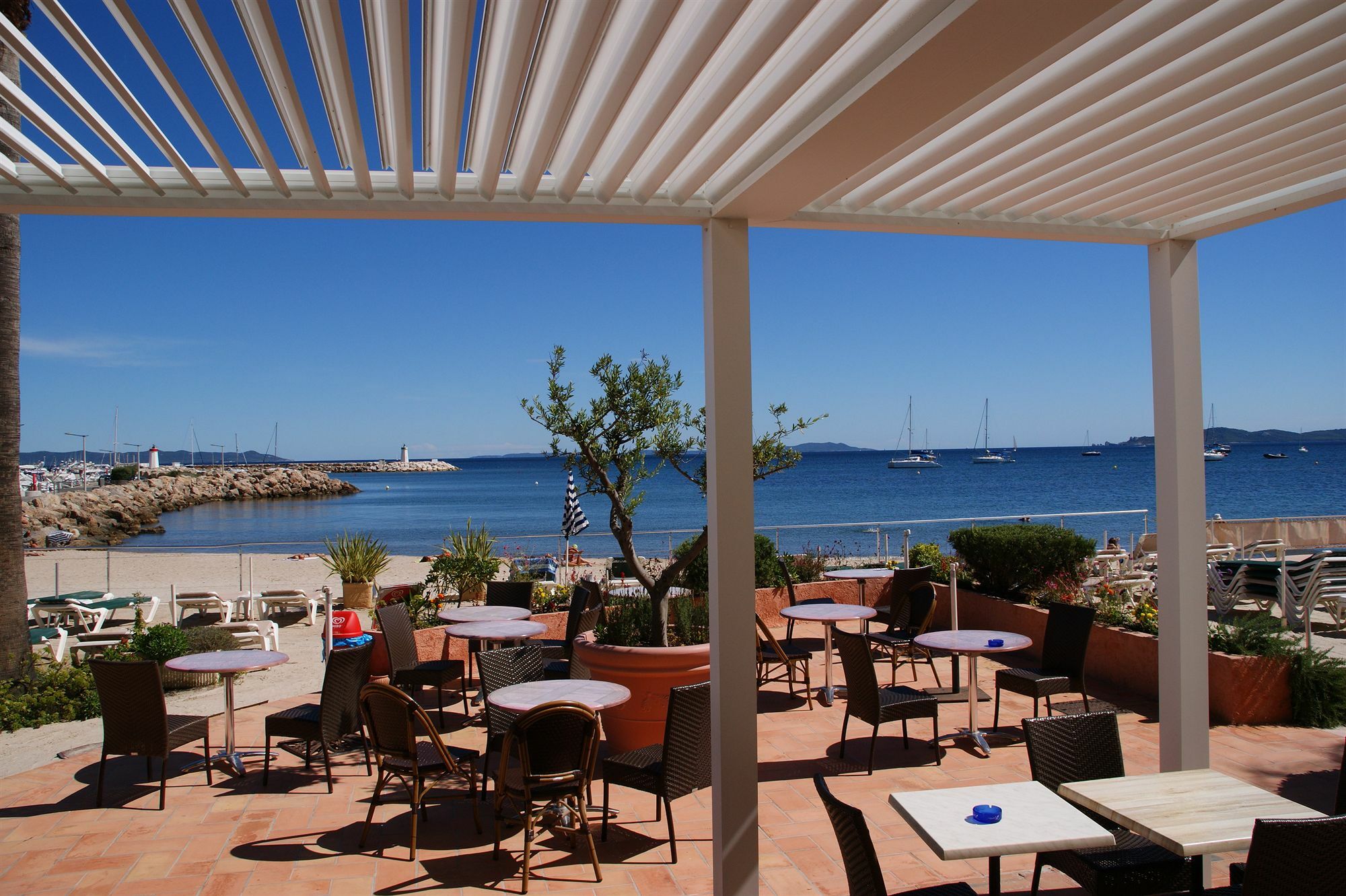 Hotel La Potiniere Hyeres Exterior photo